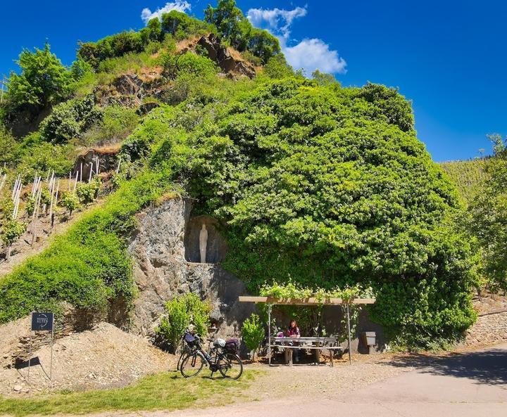 Weinstube Weingut Alten